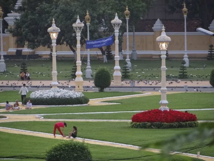 A lovely scene in the Royal Palace Park...